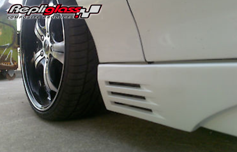 HOLDEN COMMODORE VT / VX / VY / VZ MONARO GTO GTS STYLE SEDAN SIDE ...